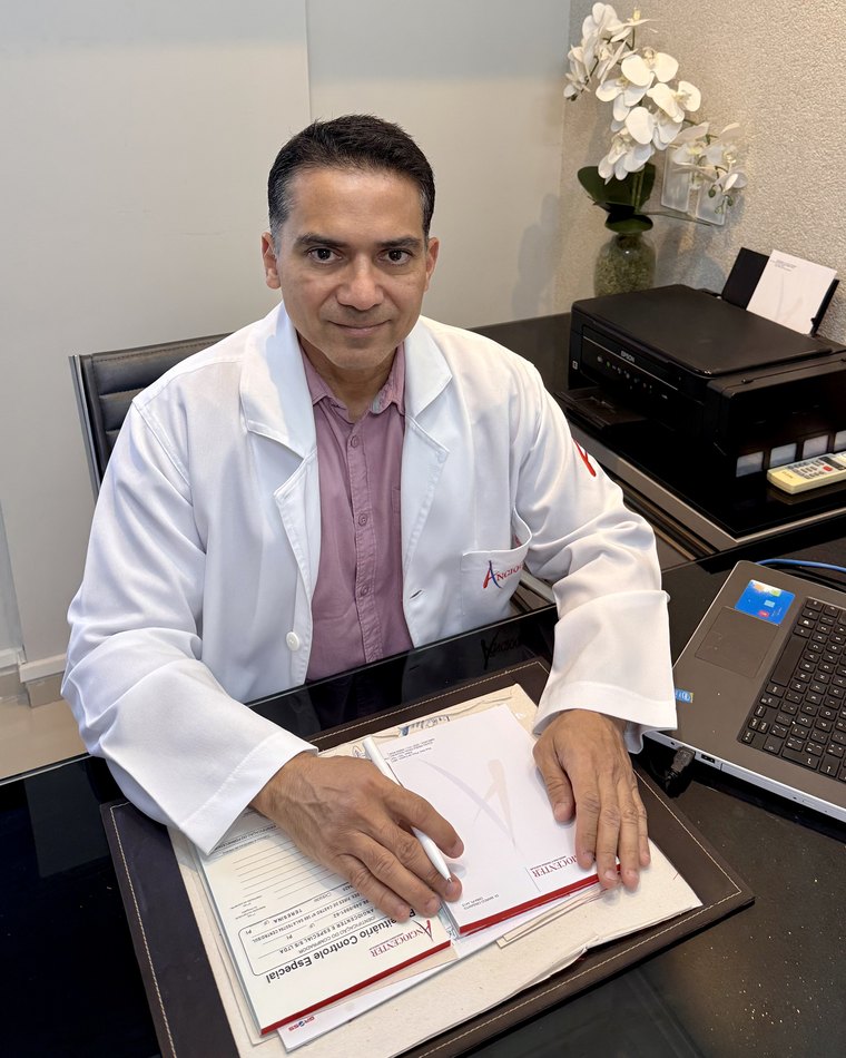 Dr. Marco Antonio Crisanto, angiologista e cirurgião vascular em Teresina